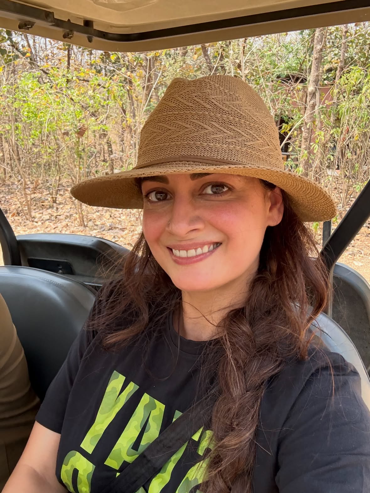 Time to return to the wild 💚🐯🦋🐘

Recommendations please?