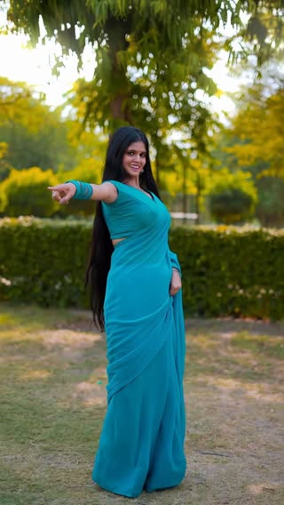 Deewani deewani mai teri😍😍
.
Shoot & edit by: @sandeep_gupta_19 
.
#reels #dance #treding #gargshweta3197 #fdc