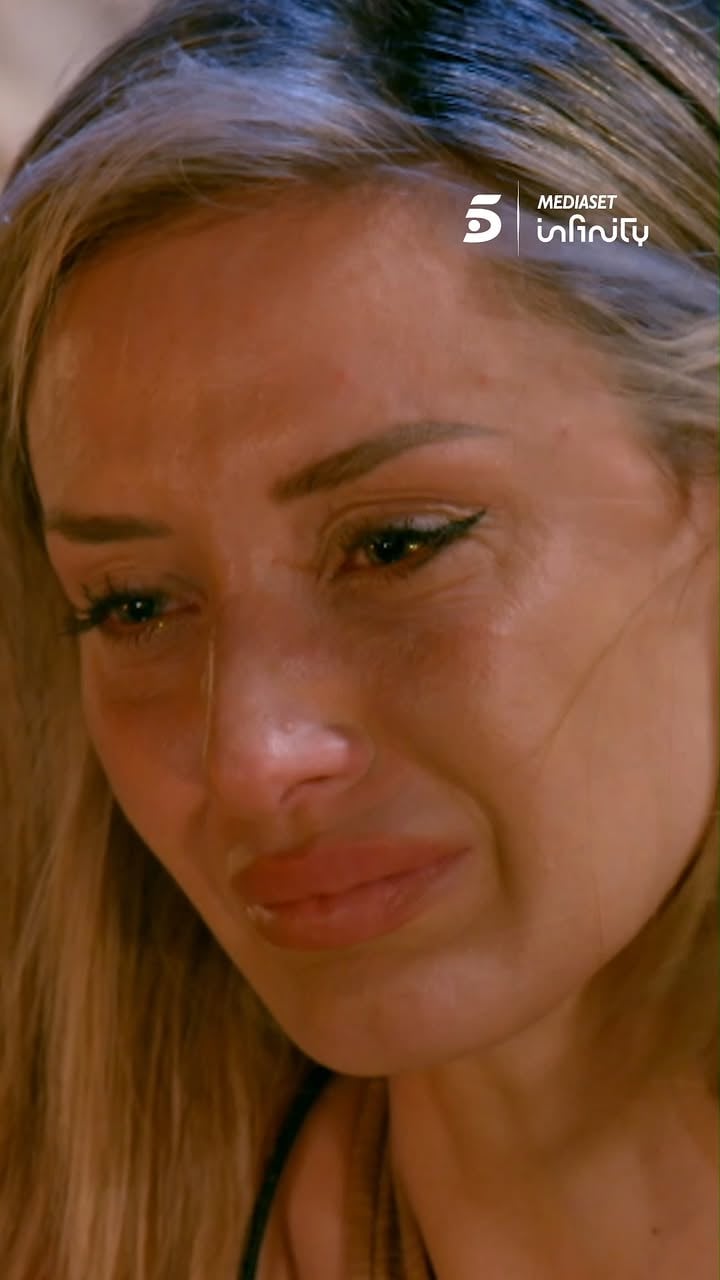 Yuli estalla en lágrimas viendo imágenes: "Todo el mundo confiaba en mí" 🥺

🌴🥥 #LaIslaDeLasTentaciones, lunes y miércoles a las 23:00, en #Telecinco y @mediasetinfinityes

🙌 Y cada viernes, sigue #ElDebateDeLasTentaciones a partir de la 13:00 en #MediasetInfinity