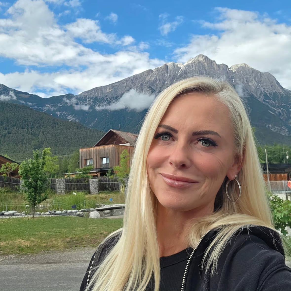 Angekommen in Österreich 🇦🇹
Morgen geht's weiter nach Meran, Südtirol. 
#travel #camping #austria #contentcreator #finn