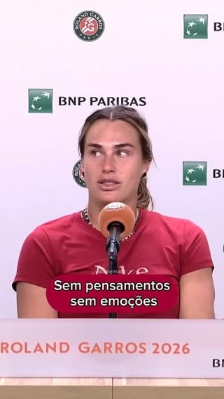 Aryna apareceu bem abalada após a perda nas quartas de finais de RG. Brincou que irá para uma sala onde voce pode quebrar tudo pra desestressar. Força Aryna, nao é fácil mas voce vai voltar mais forte! 
❤️‍🩹
crédito do video @tntsports

Aryna appeared quite shaken after losing in the RG quarterfinals. She joked that she's going to a room where she can break everything to de-stress. Stay strong Aryna, it's not easy but you'll come back stronger! 
-
#arynasabaleka
#rolandgarros