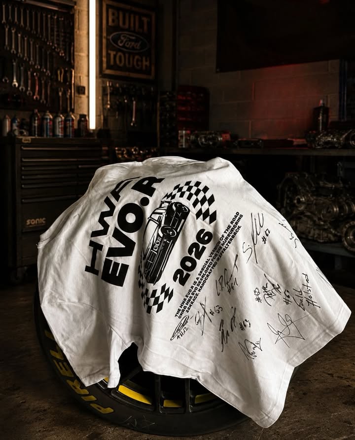 🏁 GIVEAWAY TIME 🏁

One shirt. All signatures. A true collector’s item.
Win this exclusive HWA EVO 2026 T-shirt signed by every HWA driver who competed in the 24H race. ✍️🔥

How to enter:
1️⃣ Follow @hwaag_official and @paddocklegendsofficial on Instagram.
2️⃣ Comment below and tell us: Would you keep this shirt as a collector’s item or wear it proudly? 🤔
3️⃣ Check the link in our bio for the full Terms & Conditions.

🗓️ The giveaway closes on 3 June at 23:59 CET.

🎉 One lucky winner will be selected at random and contacted via direct message.

🎁 Prize:
One HWA EVO.R 2026 T-shirt signed by all HWA 24H race drivers.
⚠️ Important:
The winner will only be contacted through this account. We will never ask you to click external links or share personal information in the comments. Please ignore and report any suspicious messages.
Good luck! 🍀✨

This giveaway is in no way sponsored, endorsed, administered by, or associated with Instagram or Meta.

#PaddockLegends #hwa #giveaway