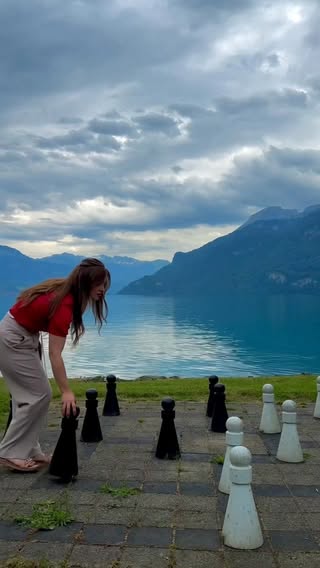 بعد ما لعبت هاللعبة… اكتشفت إن الحياة تشبه الشطرنج ♟️✨
مو كل خطوة لازم تكون سريعة😉، المهم تكون ذكية👌🏻

شنو أهم درس علمتك إياه الحياة لحد الآن؟ 🤍
اكتبولي بالتعليقات، يمكن أحد يحتاج يقرأه اليوم♥️احبكم ♥️♥️

:
#Explore #TravelReels #NatureLovers #LakeView #Wanderlust TravelGram BeautifulDestinations
